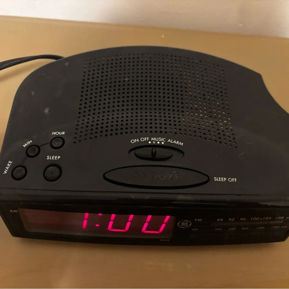 Sony ge clock